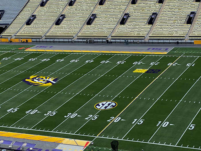 1DAD918F-3B49-44BA-B23D-92DA9A961FC3